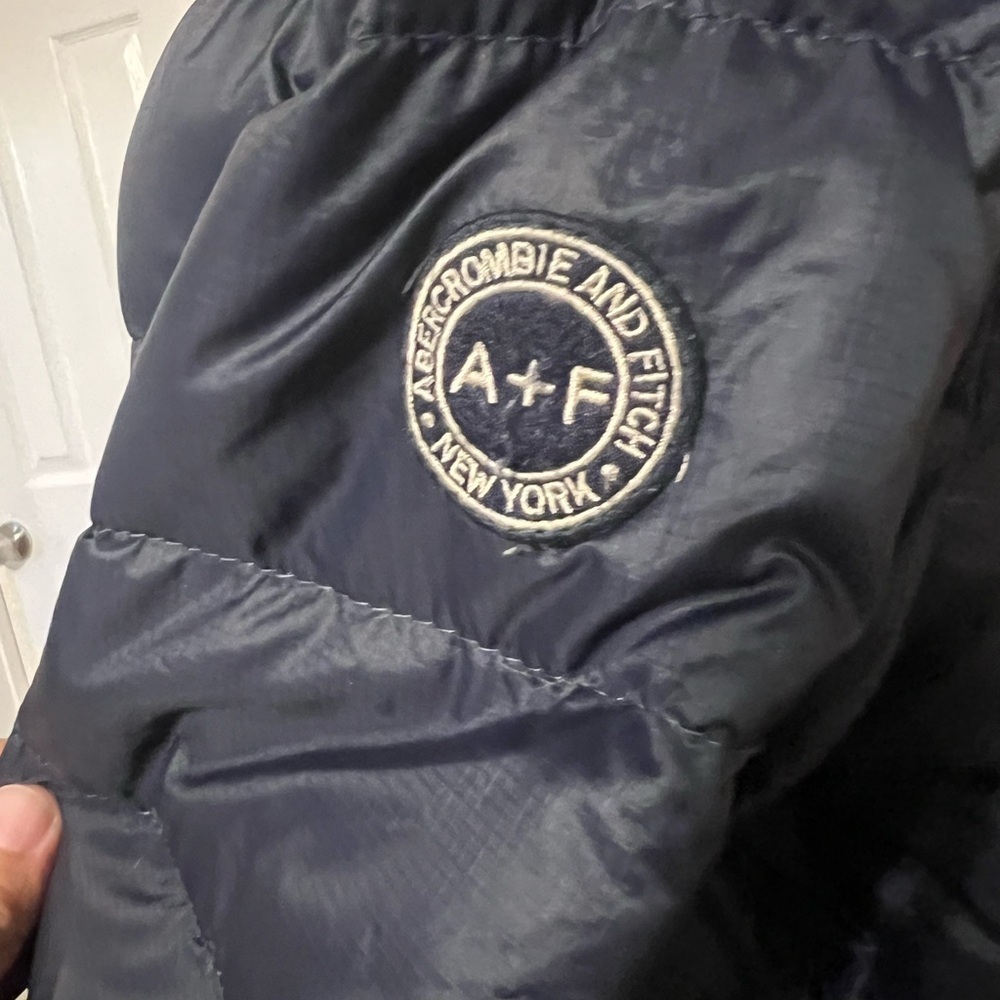 Abercrombie & Fitch Packable Down Puffer Jacket Unisex M Navy Water-Resistant - Picture 4 of 11